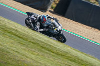 brands-hatch-photographs;brands-no-limits-trackday;cadwell-trackday-photographs;enduro-digital-images;event-digital-images;eventdigitalimages;no-limits-trackdays;peter-wileman-photography;racing-digital-images;trackday-digital-images;trackday-photos